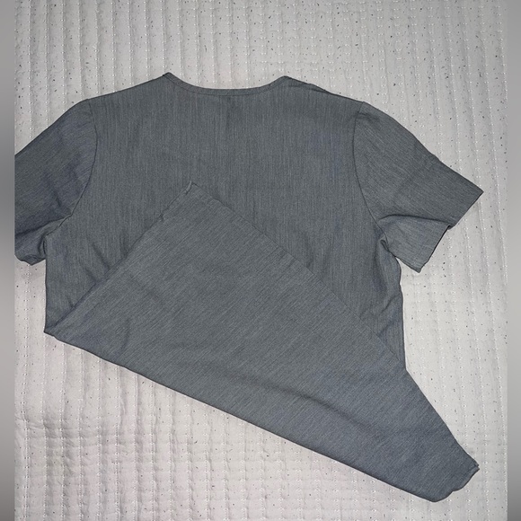 Graphite figs top! - Picture 2 of 3